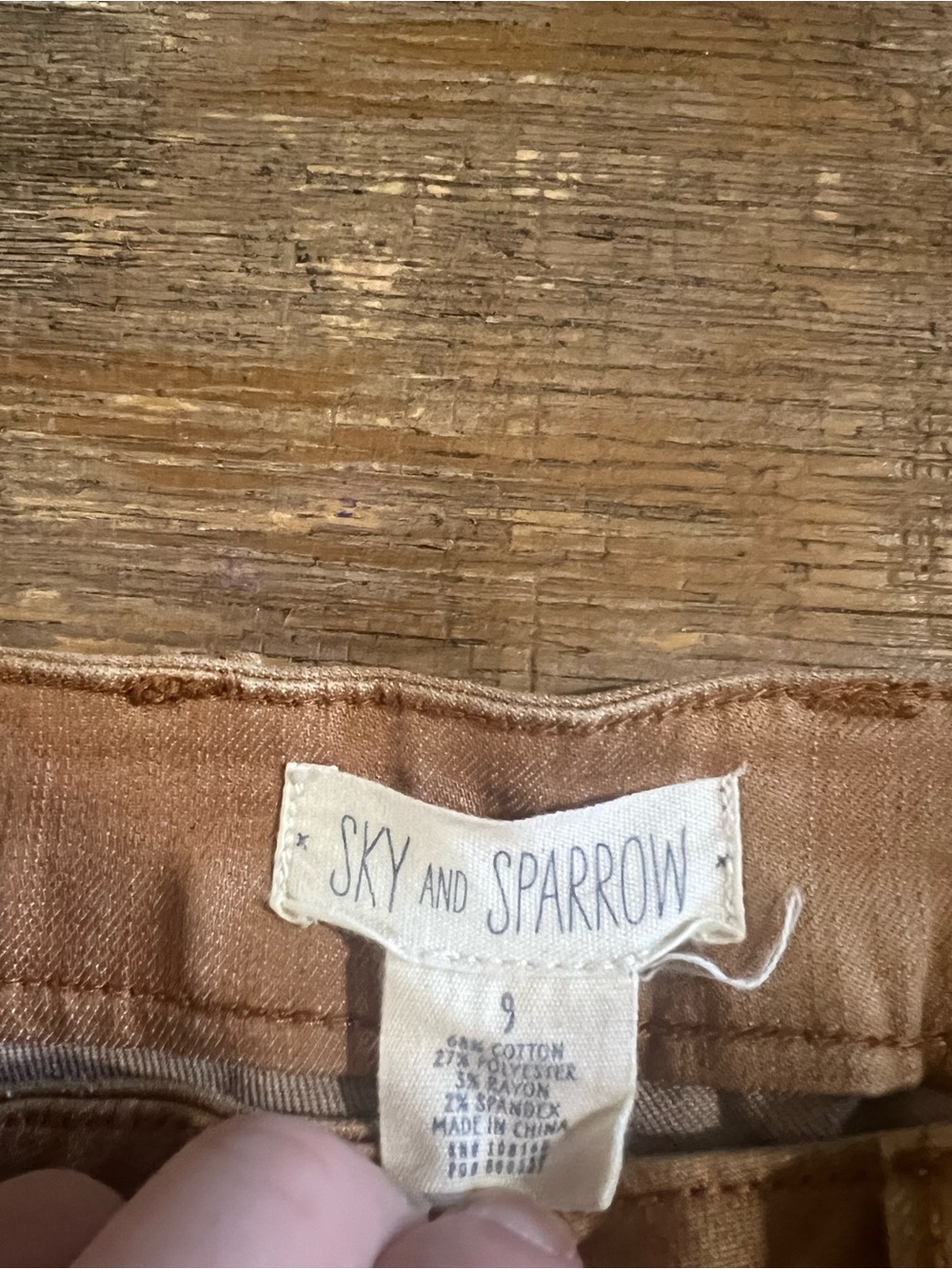 Sky and Sparrow Warm Rust Brown Short